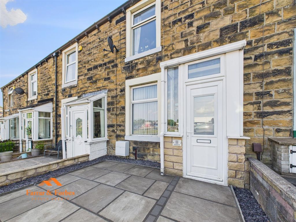 Property photo 1 of 16 Cam03956G0-Pr0110-Still001.Jpg