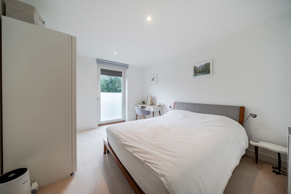 Property photo 3 of 16 1476719-1-6A2Bc5c...
