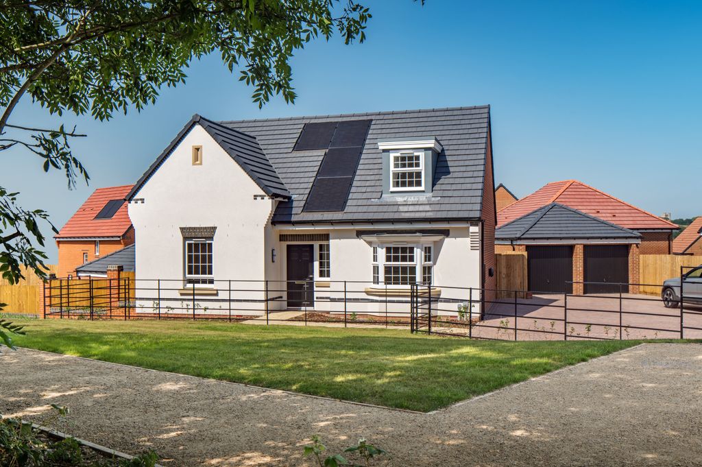 Property photo 1 of 7 Burford External