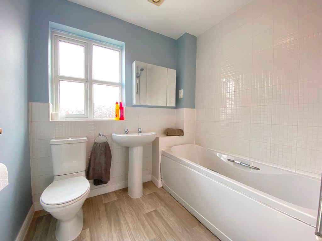 Property photo 2 of 21