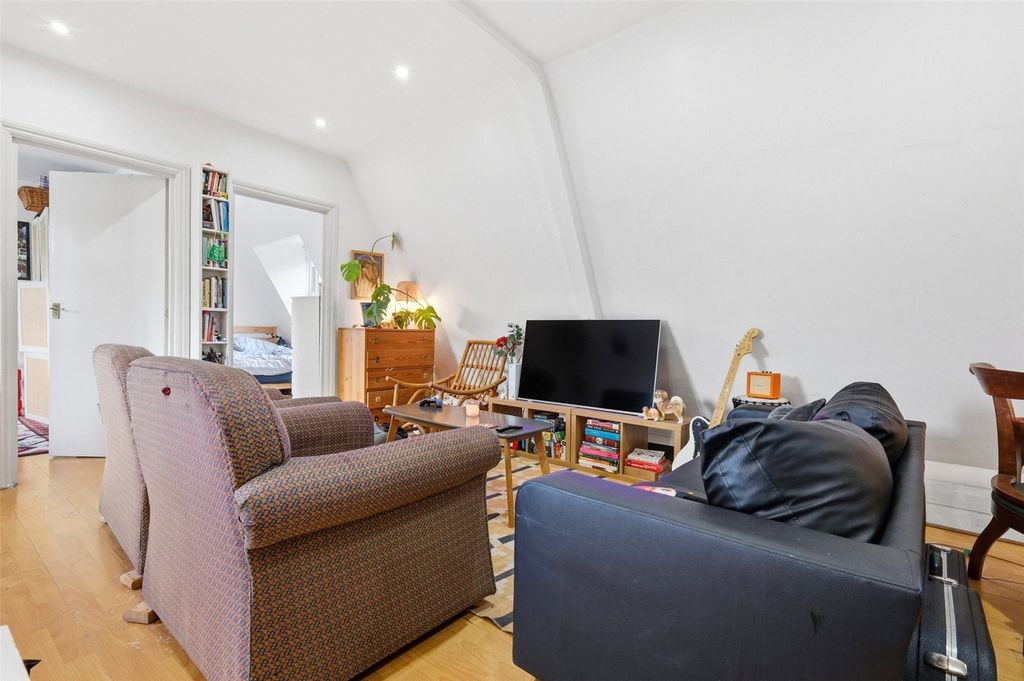 Property photo 2 of 10 Picture No. 02