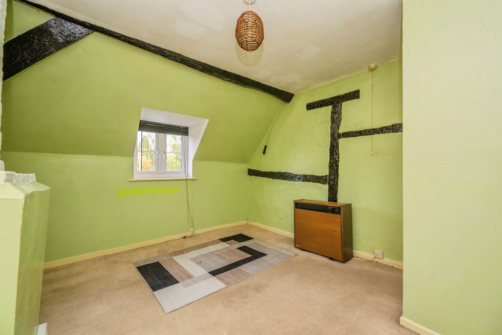 Property photo 3 of 20