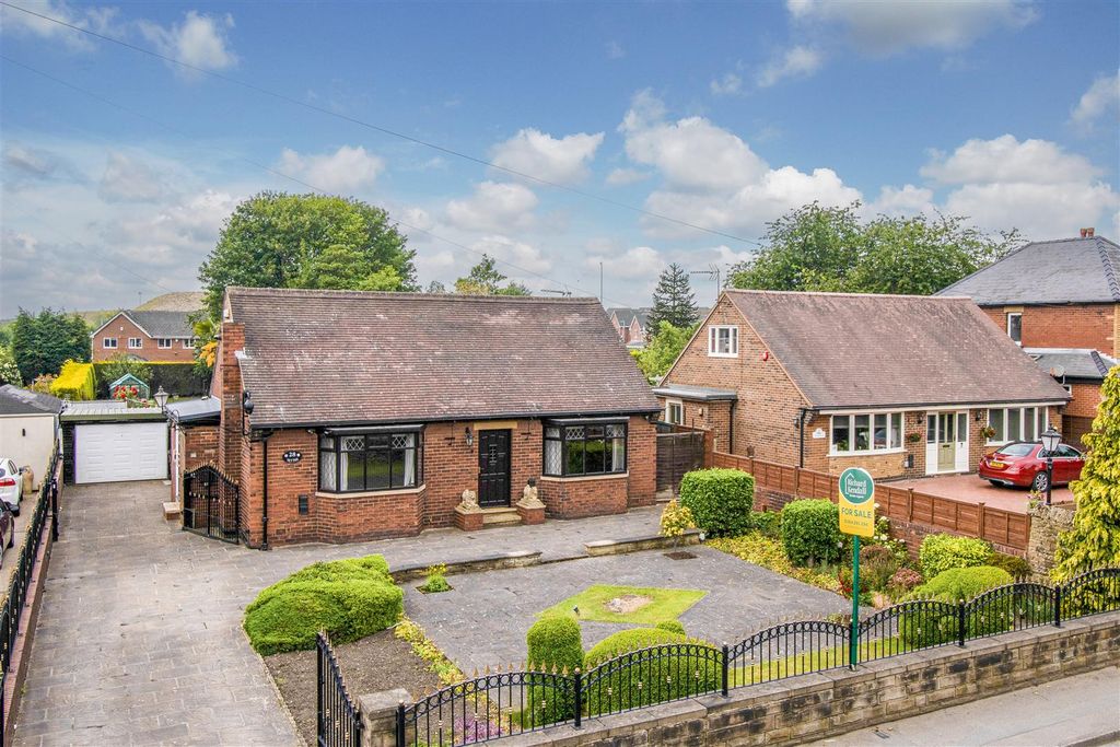 Property photo 1 of 18