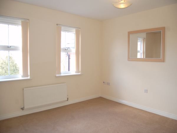 Property photo 2 of 4 Photograph 2