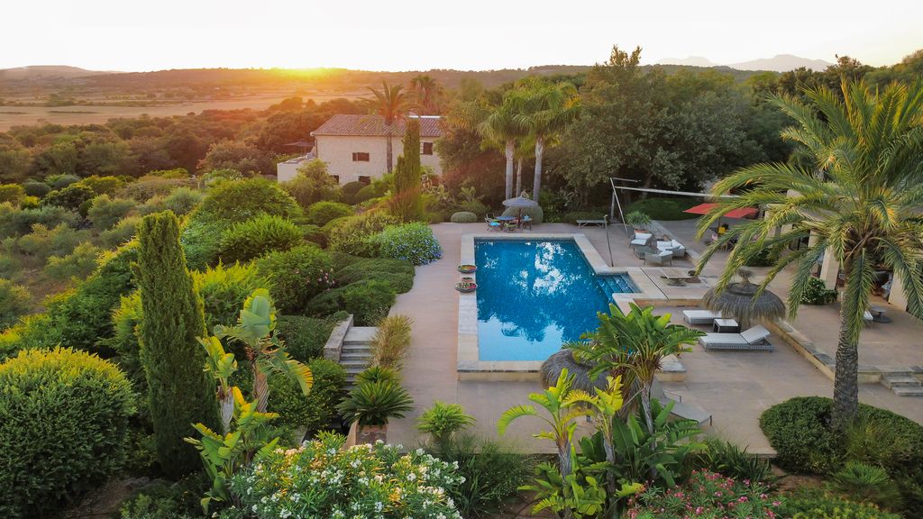 Property photo 2 of 32 01.Jpg