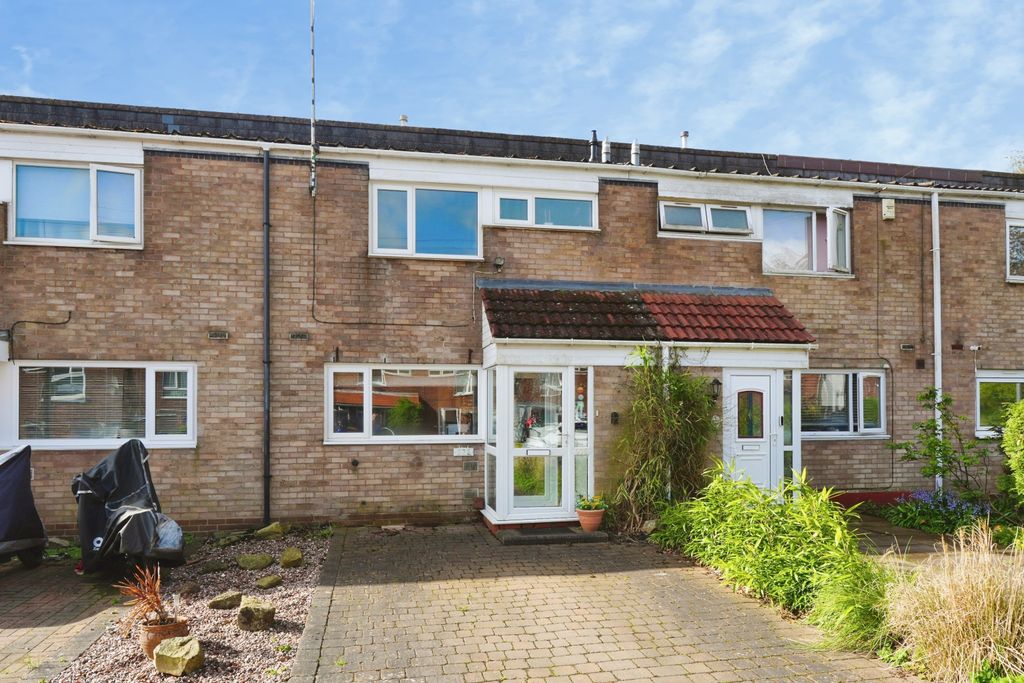 Property photo 1 of 19 Front