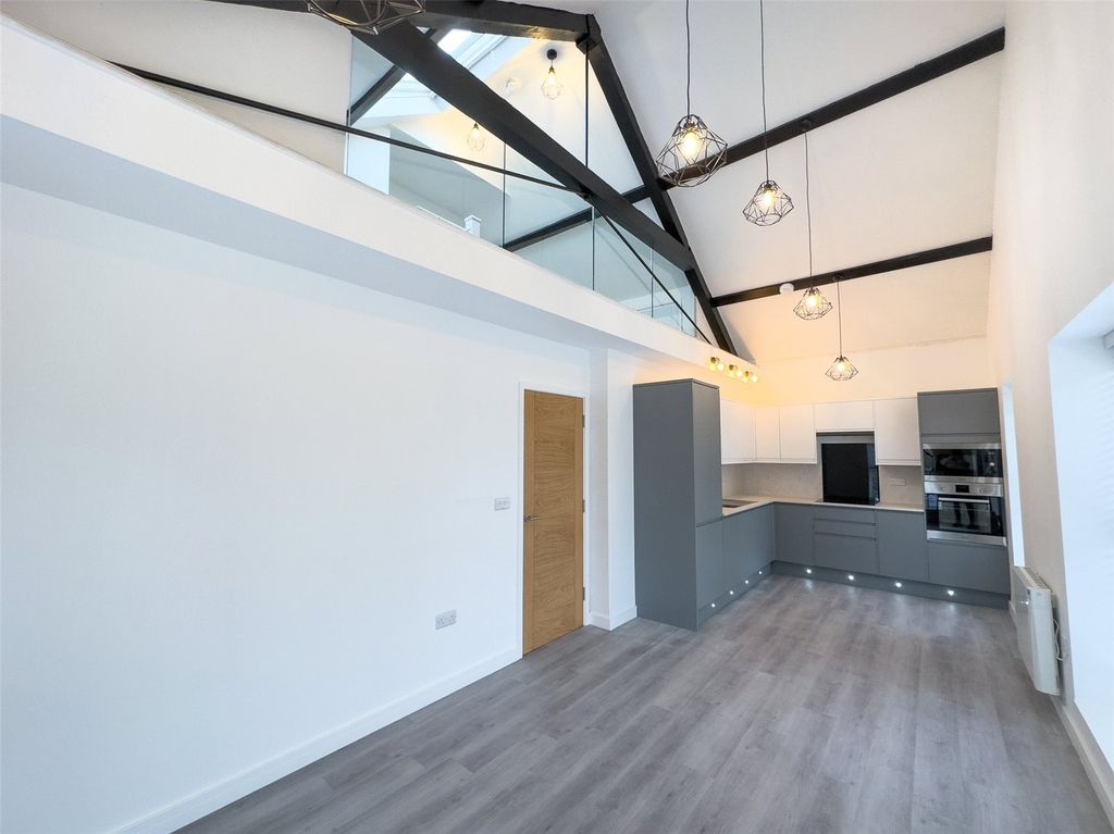 Property photo 2 of 17 Living Area/Kitchen