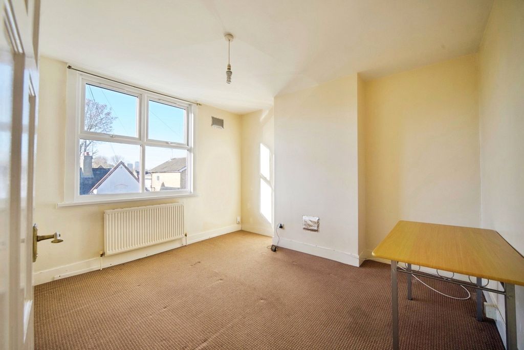 Property photo 2 of 13 Picture No. 02