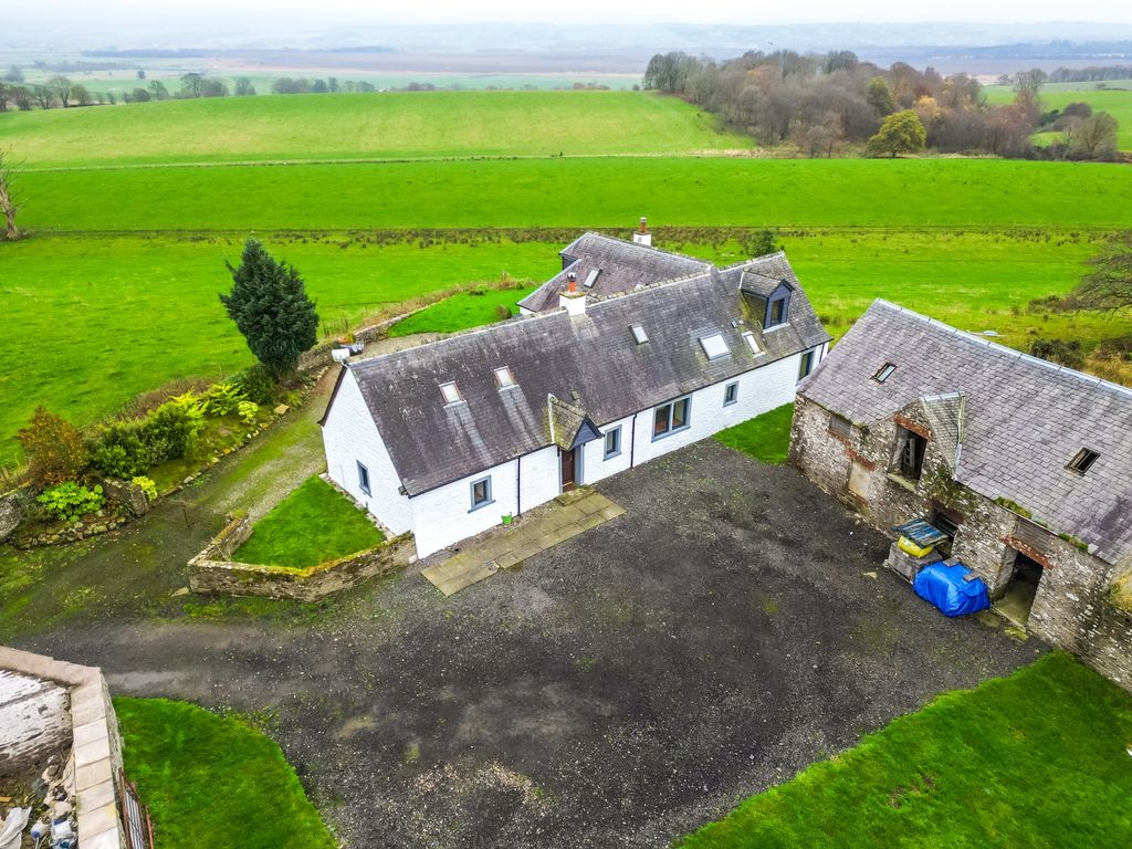 Property photo 2 of 21