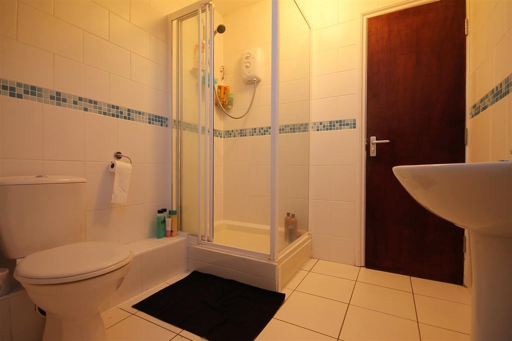 Property photo 3 of 9 3.Jpg