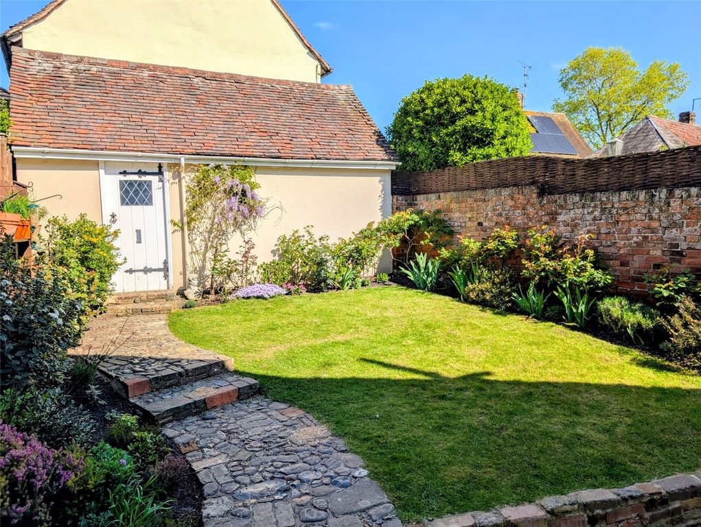 Property photo 2 of 29 Picture No. 40