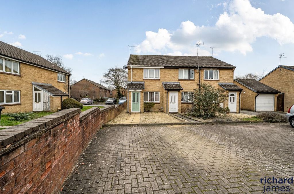 Property photo 1 of 11 B5cc7578B9Eb415d814B63A35E311343