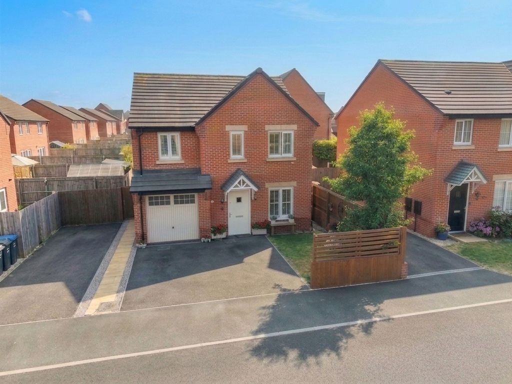 Property photo 1 of 23
