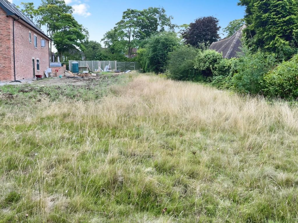 Property photo 2 of 10 E12B1d06-Tar2.Jpg