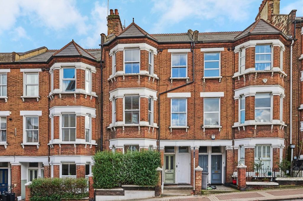 Property photo 1 of 9