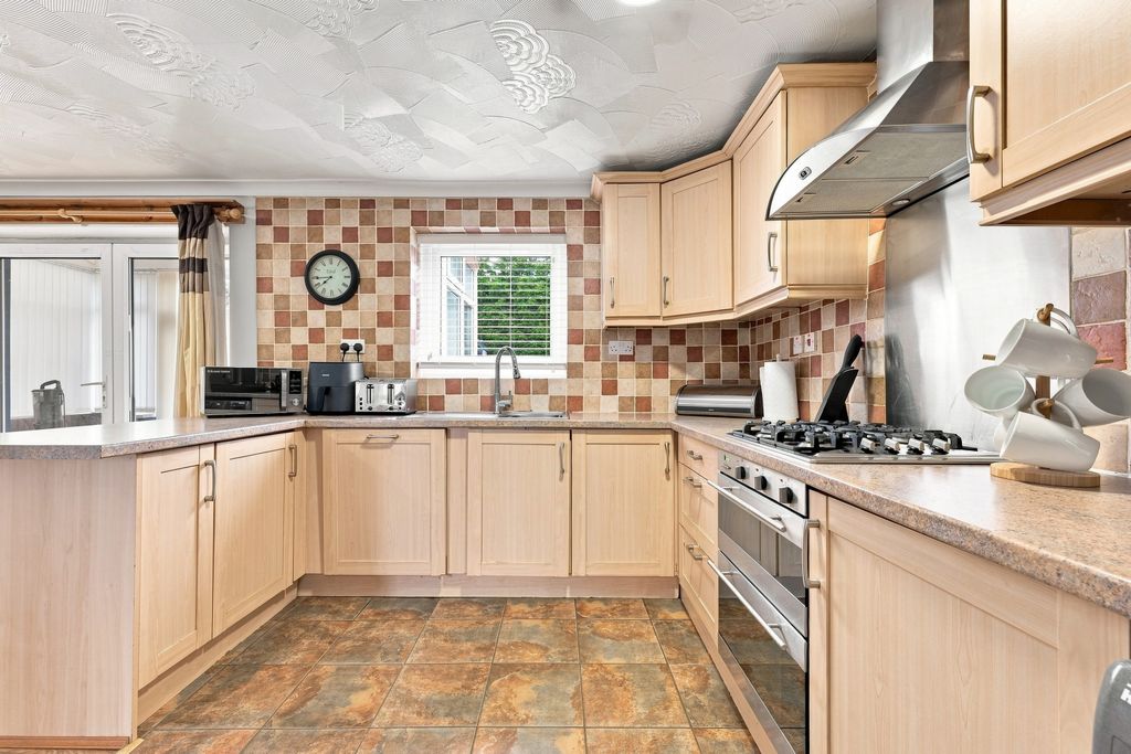 Property photo 3 of 33 P2188631