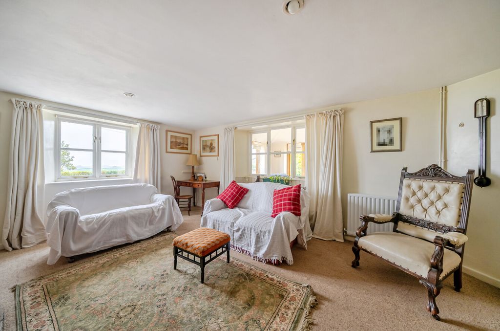 Property photo 3 of 22 1437799-16-69d782...