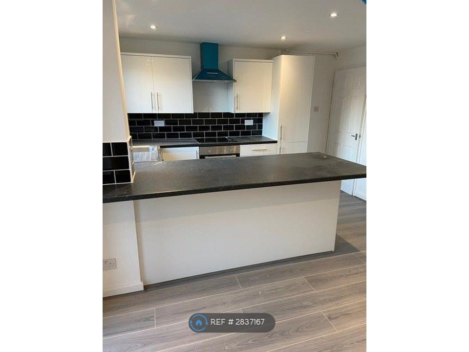 Property photo 3 of 6 Finished Kitchen