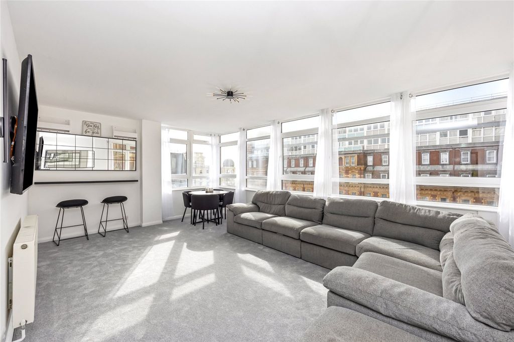 Property photo 1 of 15 Picture No. 09