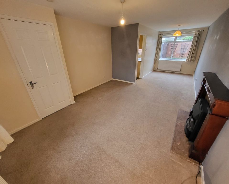 Property photo 2 of 23