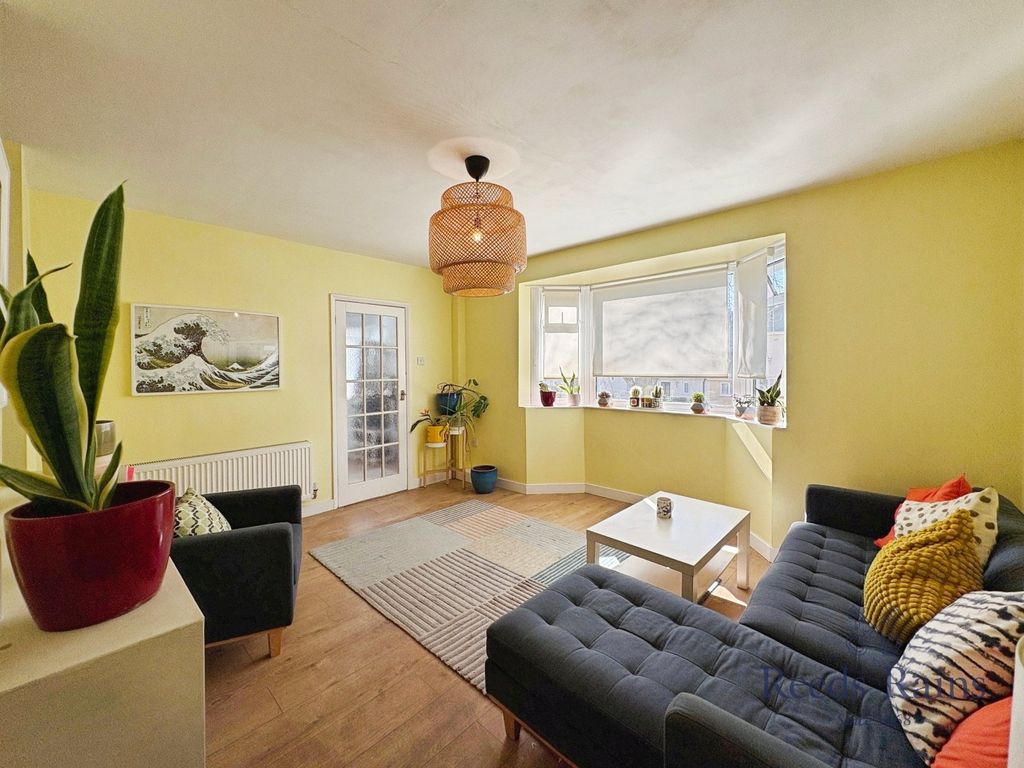 Property photo 2 of 16 Picture No. 10