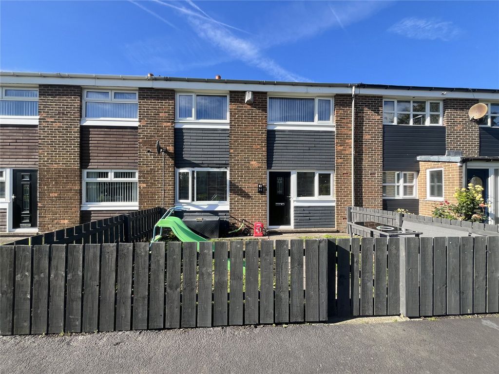 Property photo 1 of 33 Picture No. 34