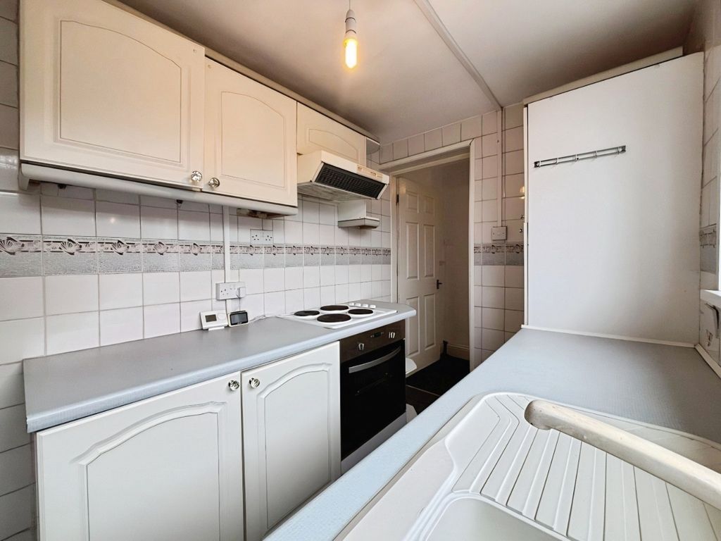 Property photo 2 of 12 5234981