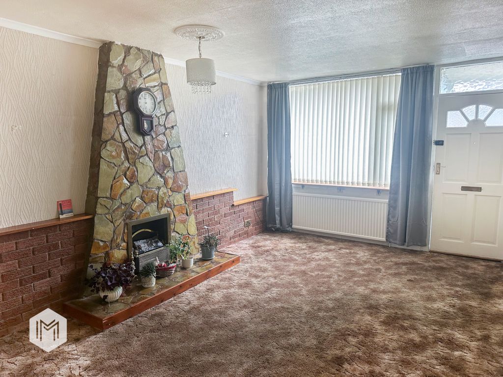 Property photo 2 of 19 Picture No. 18