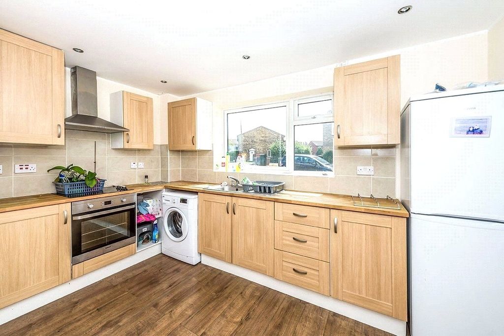 Property photo 2 of 9 Picture No. 08