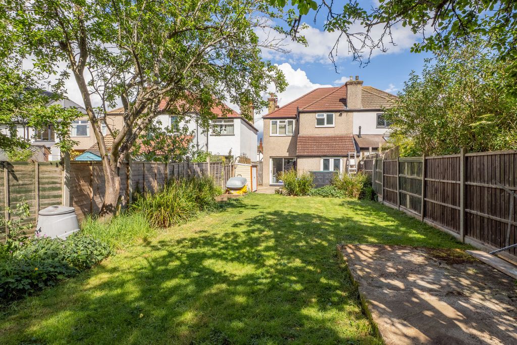 Property photo 3 of 16 Picture No. 34