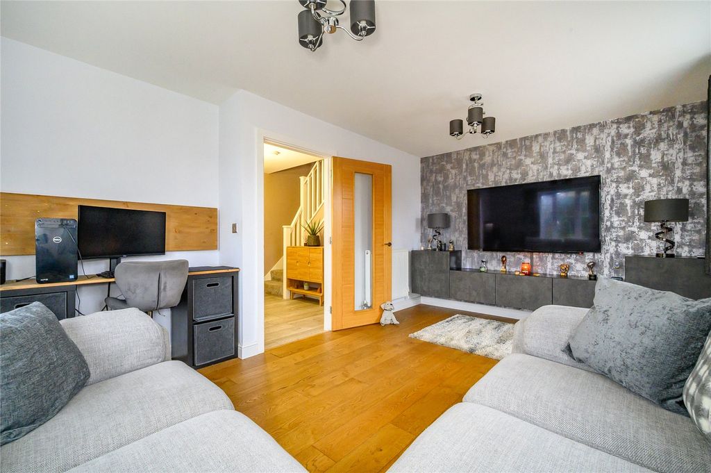 Property photo 3 of 20 Picture No. 03