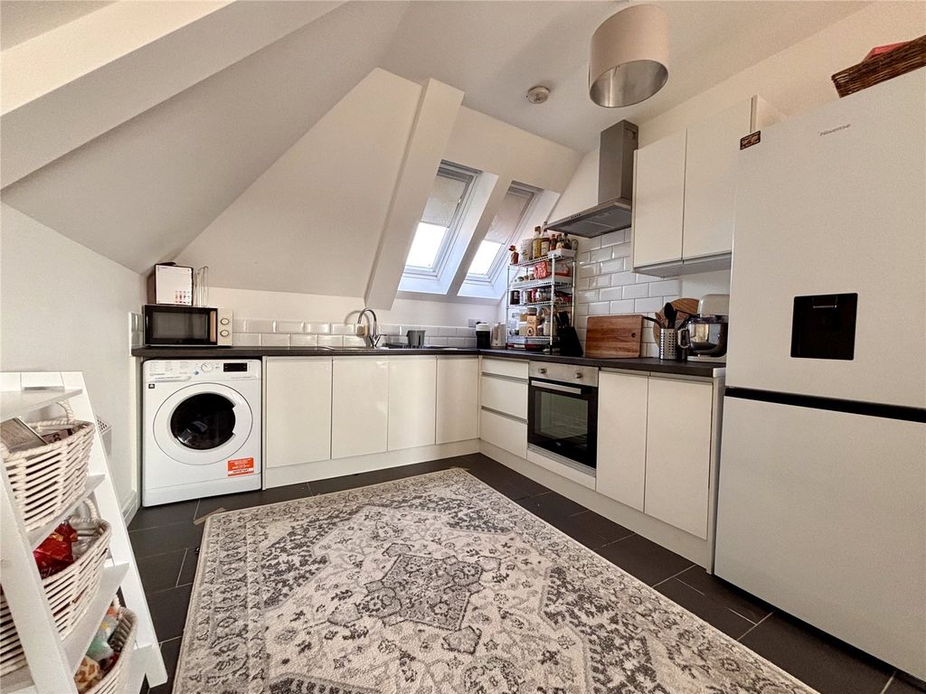 Property photo 2 of 7 Picture No. 05