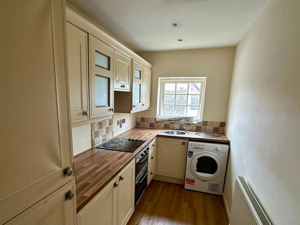 Property photo 2 of 5