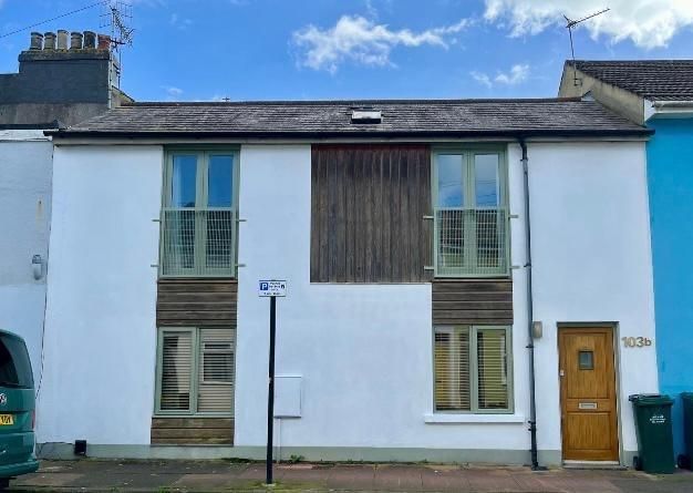 Property photo 1 of 17 Islingword.Jpg