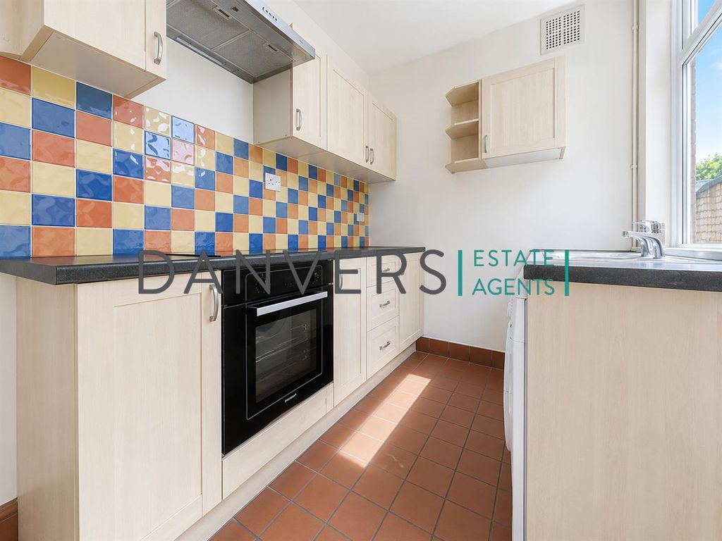 Property photo 2 of 5 Kitchen.Jpg
