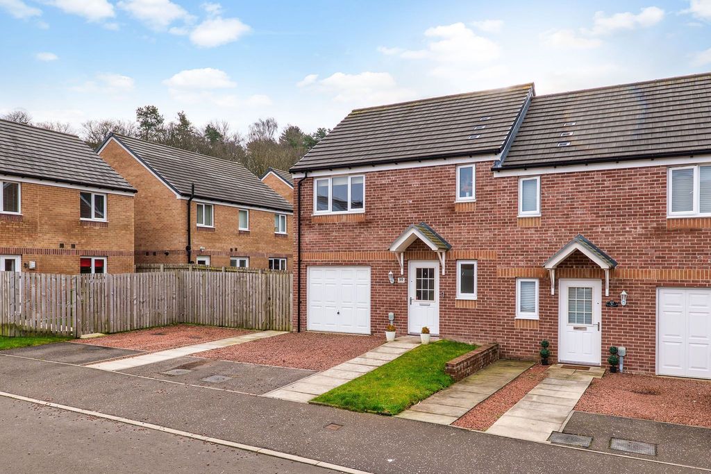 Property photo 1 of 34