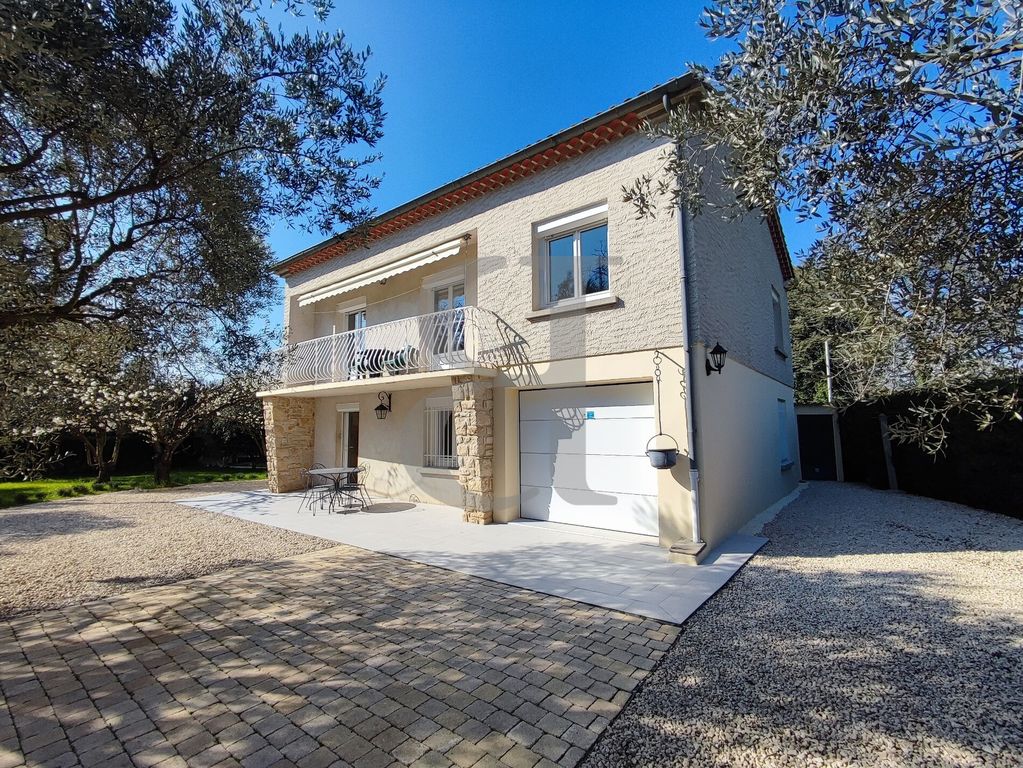 Property photo 1 of 29