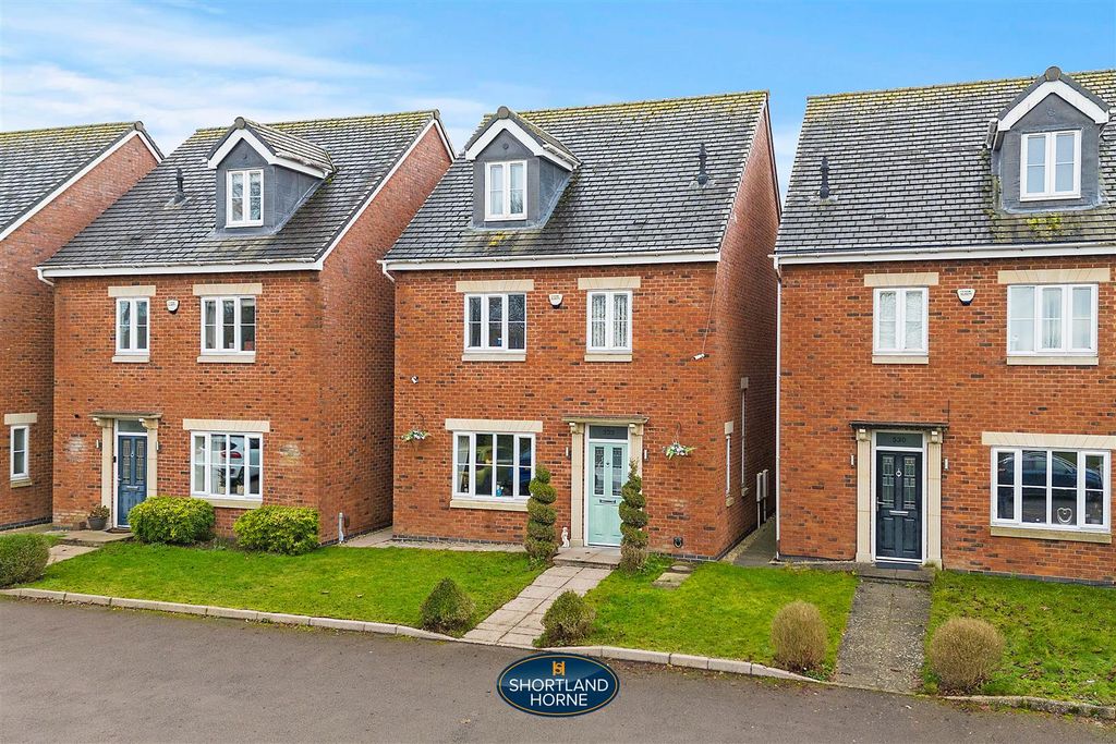 Property photo 1 of 34 Front