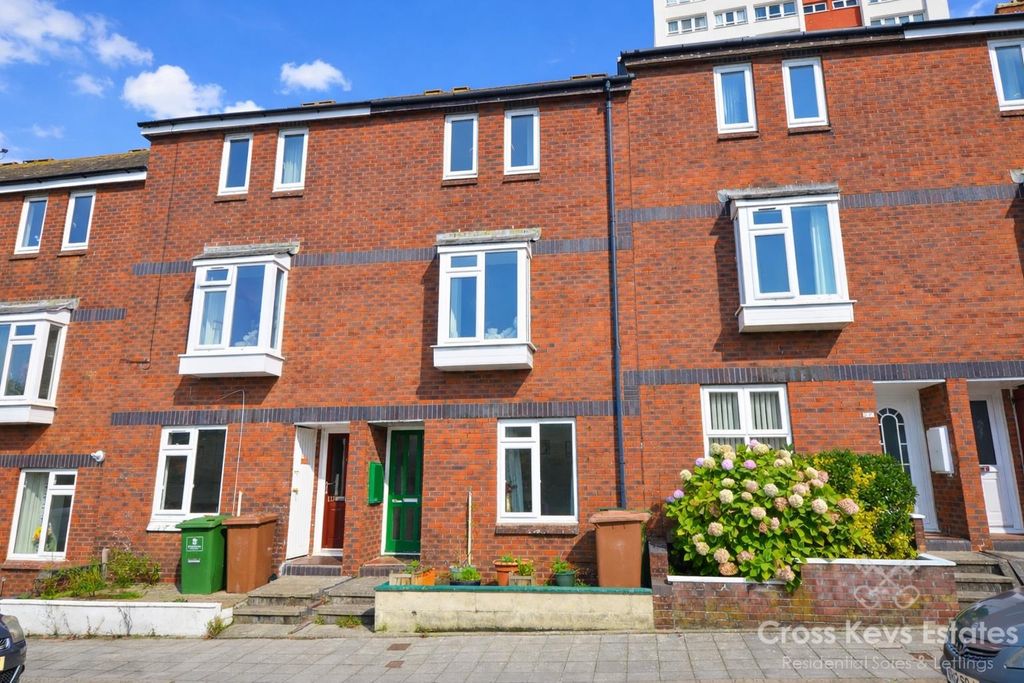 Property photo 1 of 19 3.Png