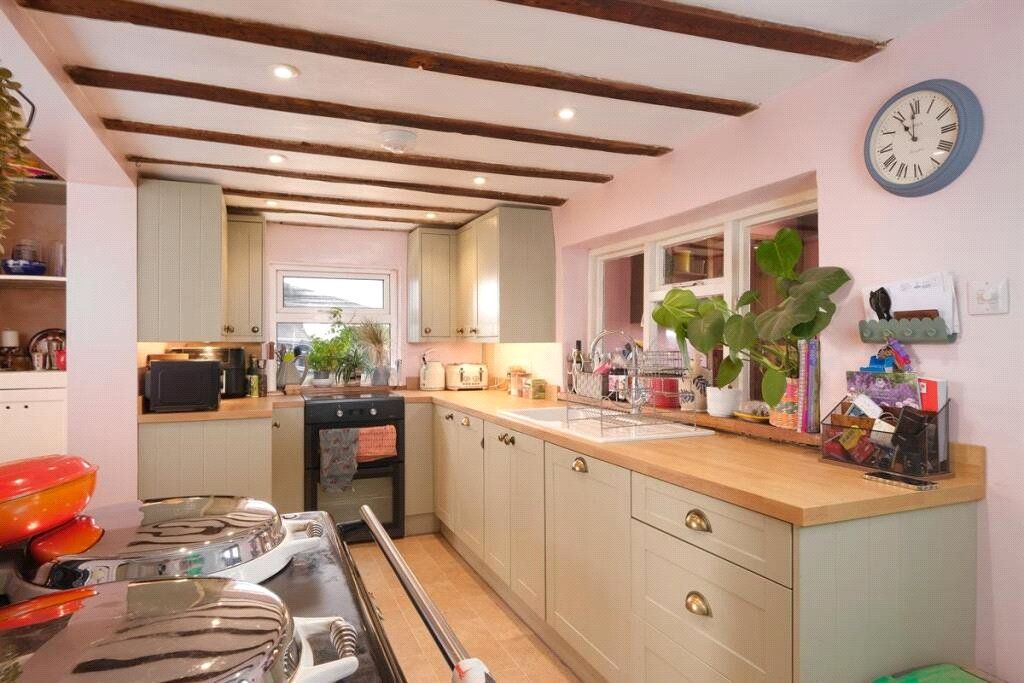 Property photo 3 of 21 Picture No. 05