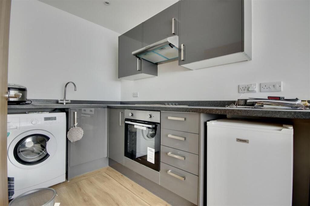 Property photo 2 of 6 Picture No. 08