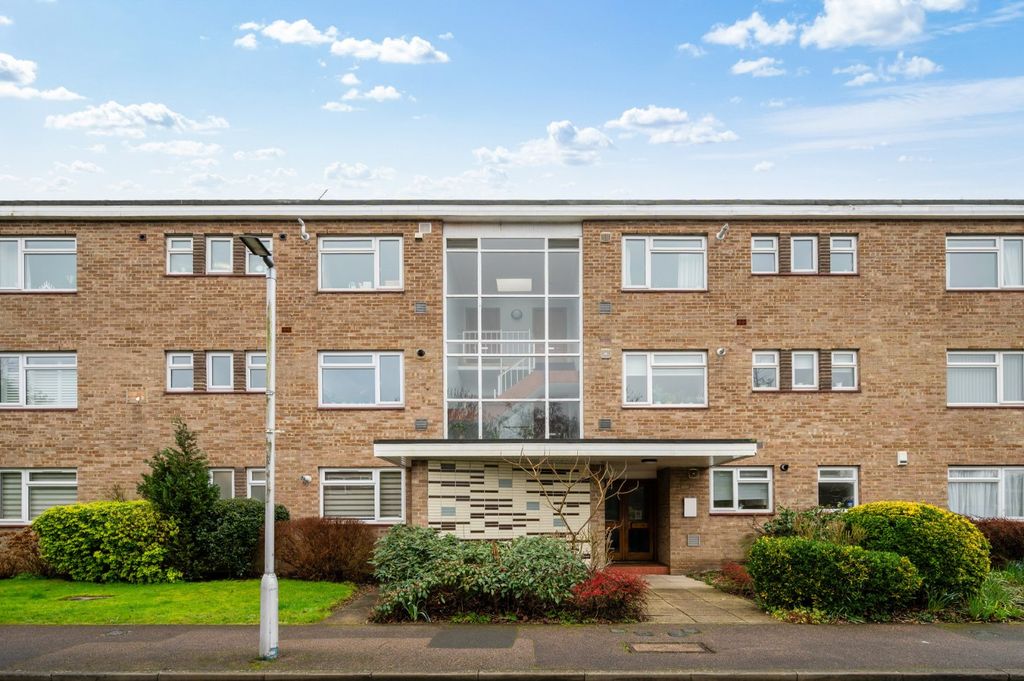 Property photo 2 of 12 Picture No. 01