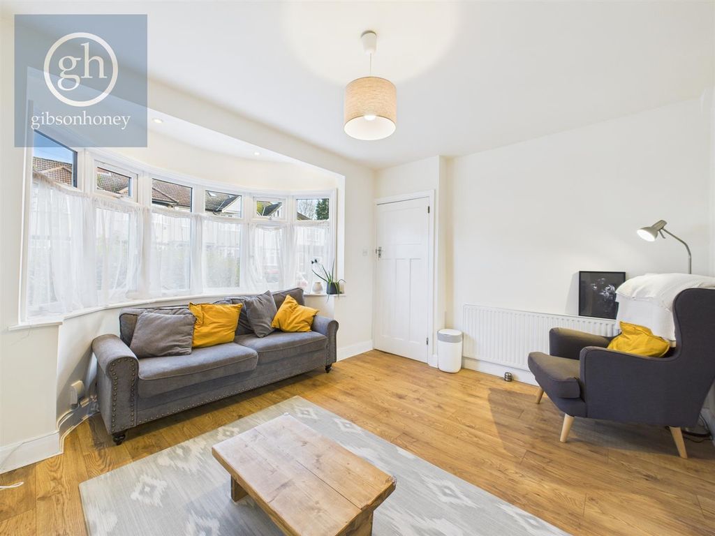 Property photo 2 of 10 Cam05080G0-Pr0265-Still001.Jpg