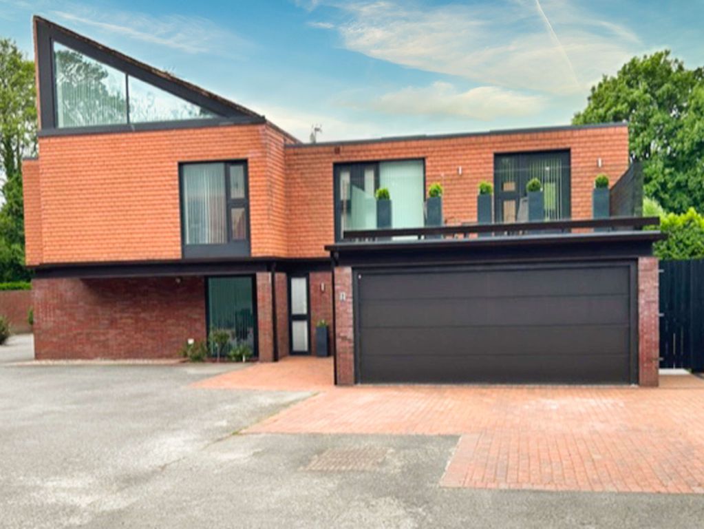 Property photo 1 of 29