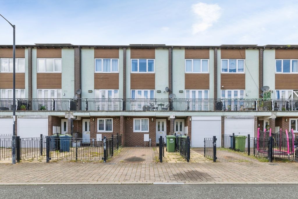 Property photo 1 of 20 Pbox-Img.Jpg