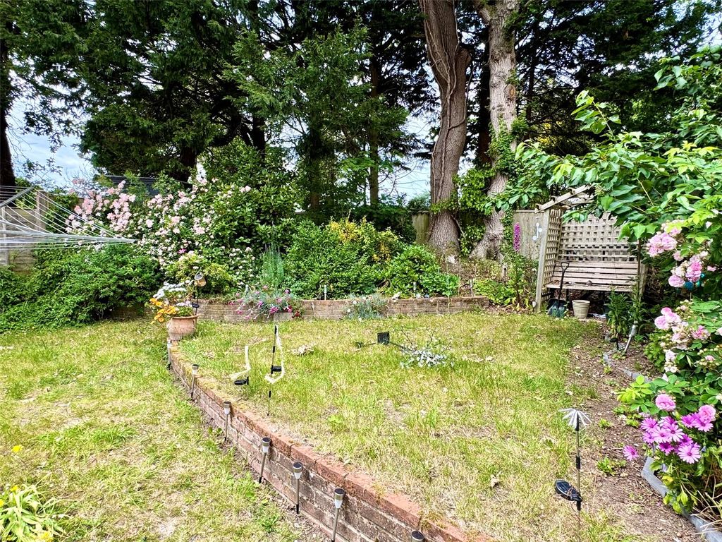 Property photo 2 of 11 Picture No. 02