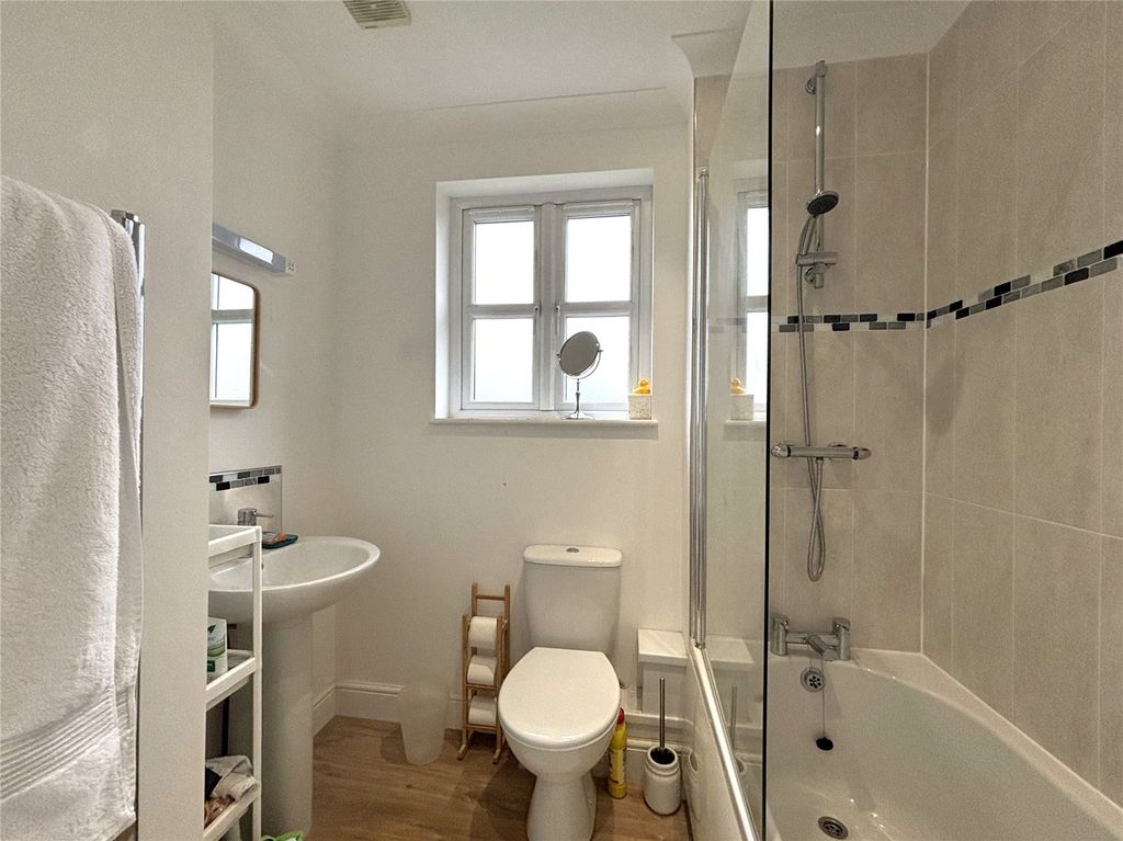 Additional image 18 of 4 bed detached house for saleSunnybank Gardens, Narberth, Pembrokeshire SA67