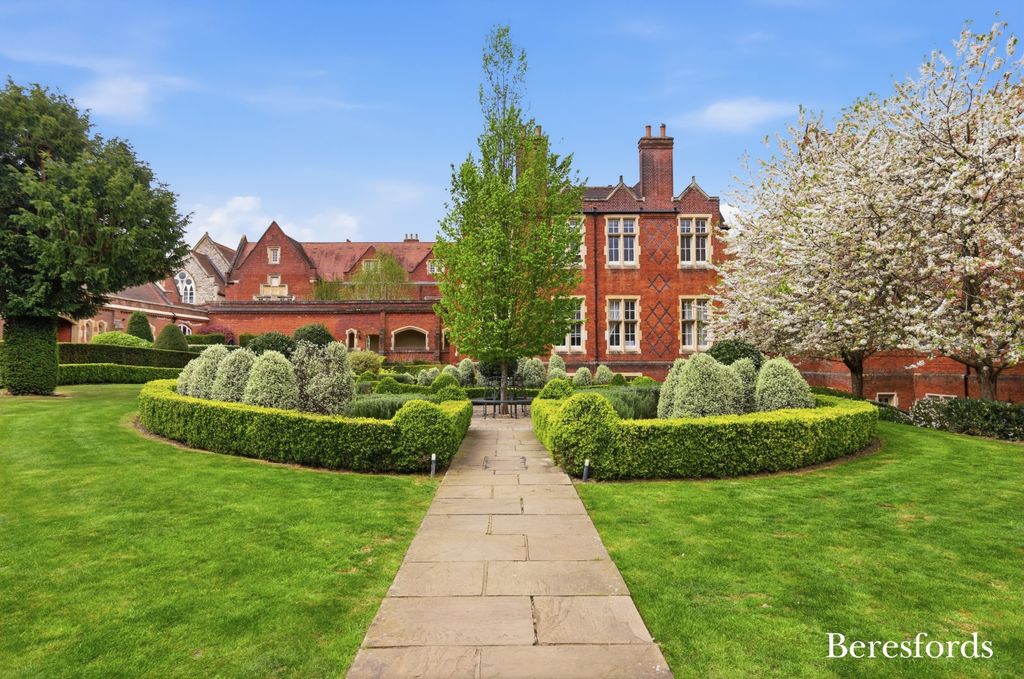 Property photo 3 of 37 Picture No. 65