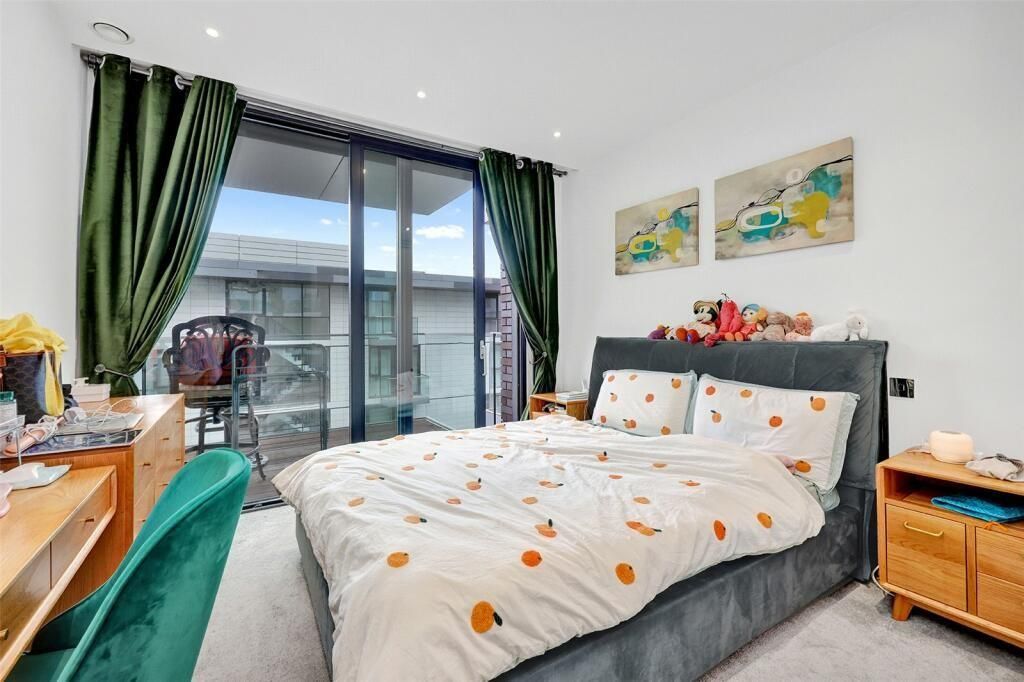 Property photo 3 of 8