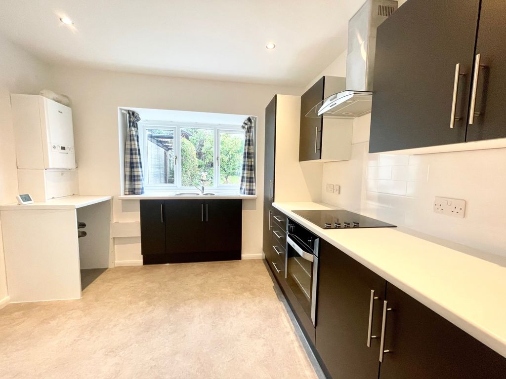 Property photo 2 of 16 Img_2773